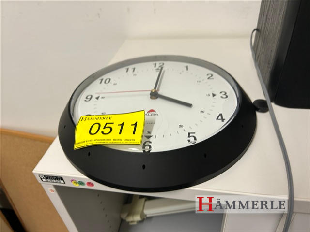ALBA Quartz Wanduhr